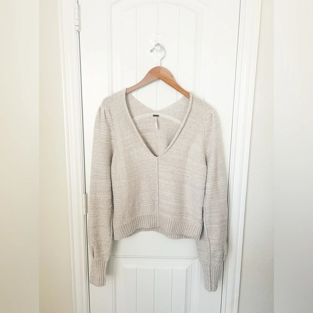 Free People Reverie Vanilla Textured Long Sleeve V-Neck Sweater Size Large